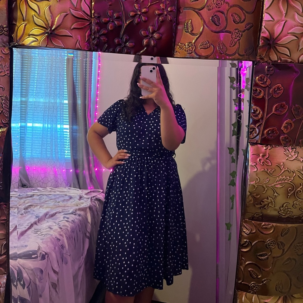 navy blue and white dress!!